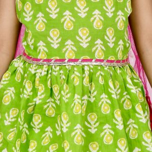 Green Glow - Image 5